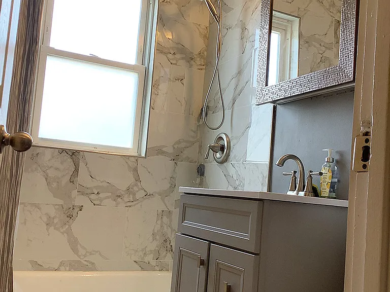 8010 S Honore St #2 — Photo 7