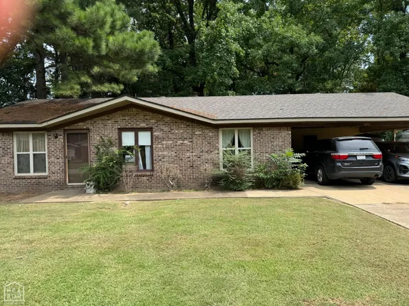 1018 Freeman St, Jonesboro, AR 72401