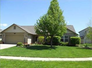 11435 Meadowlark Cir, Fishers, IN