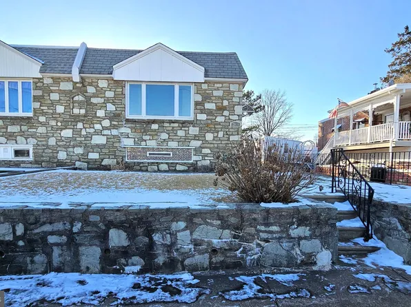 2010 Gorman St, Philadelphia, PA 19116