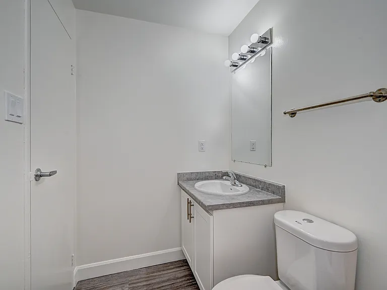 269 Finch Dr — Photo 16