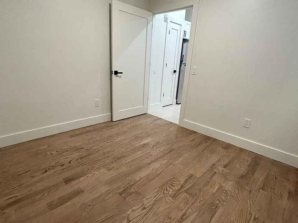 11 School St #2