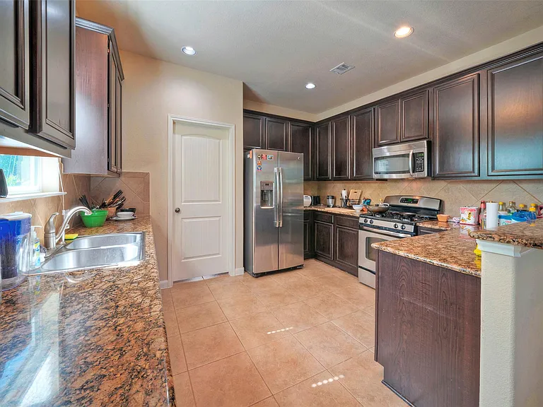 8724 White Ibis Dr — Photo 13