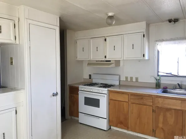 5840 Sun Valley Blvd, Sun Valley, NV 89433