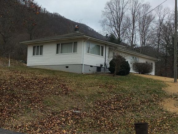 2nd image of 2315 6th Ave E