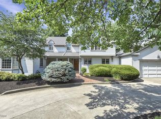 31910 Lake Rd, Avon Lake, OH 44012