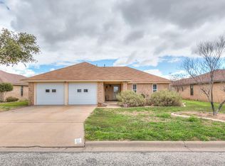 1220 Gregory Dr, San Angelo, TX 76905