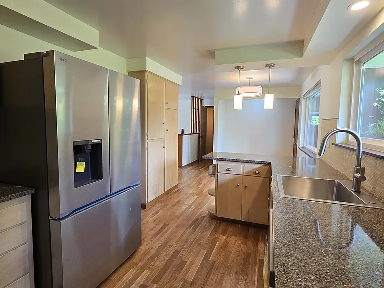1014 Brentwood Pl — Photo 7