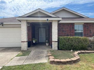 119 Shady Creek Ln, Terrell, TX 75160