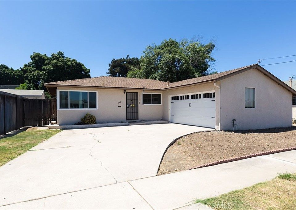 1st image of 2228 Finch Ln