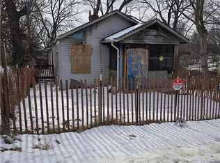 5631 E 29th St, Kansas City, MO 64128