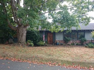 4525 SW Henderson St, Seattle, WA 98136