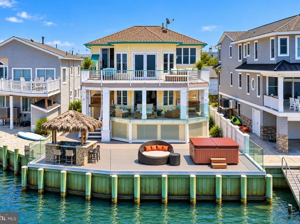 2011 Sunset Ave, Surf City, NJ 08008