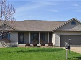 18991 Meadowflower Dr, New Paris, IN 46553