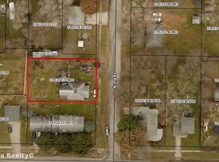 210 N 3rd St, Carlisle, IA 50047