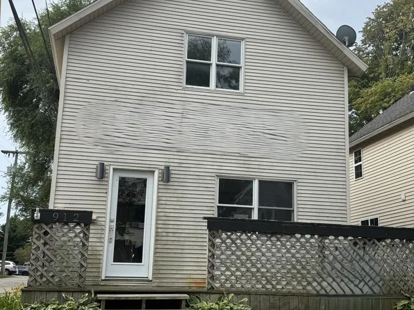 912 Market St, Saint Joseph, MI 49085