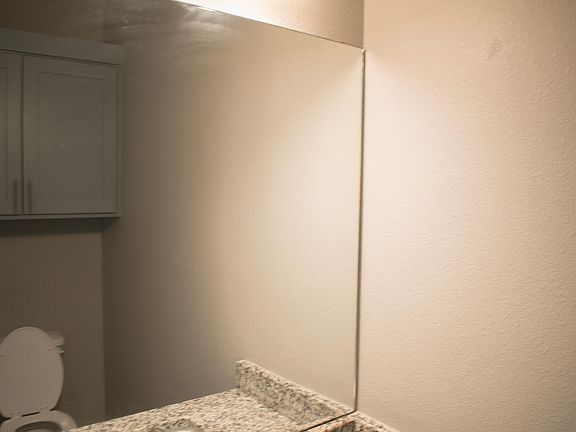 5th image of 15845 Grenadine Dr