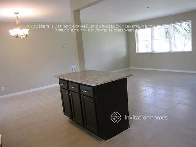 940 SE 5th St — Photo 5