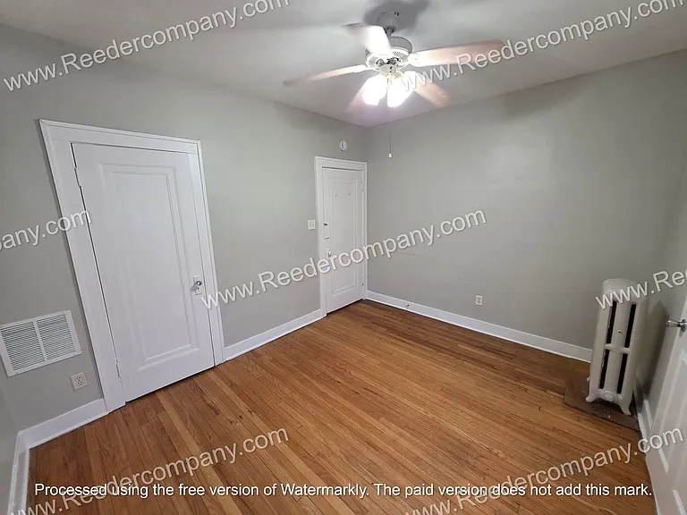 3615 Grand Blvd. — Photo 9