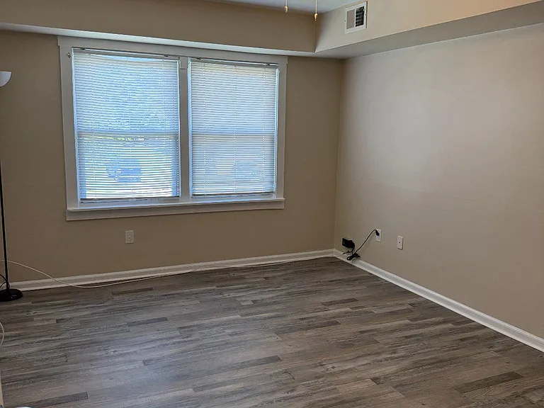 4515 Rosemarie Dr — Photo 12