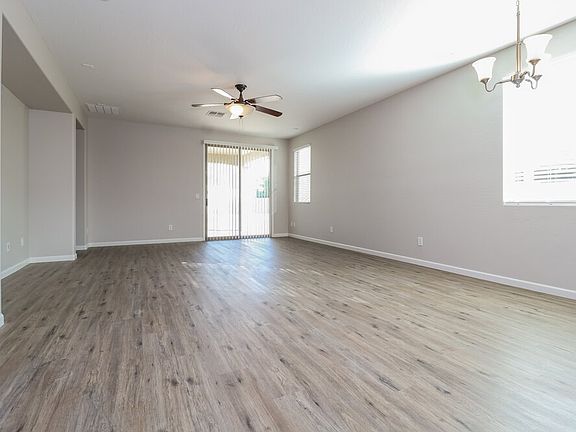 5th image of 22401 N 102nd Ln