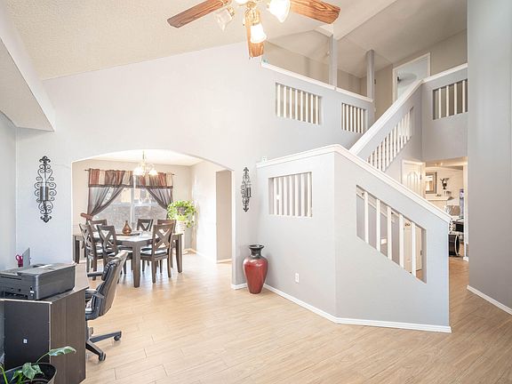 2nd image of 12637 Tierra Tigre Ave