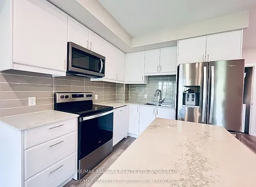 50 Herrick Ave Photo 1
