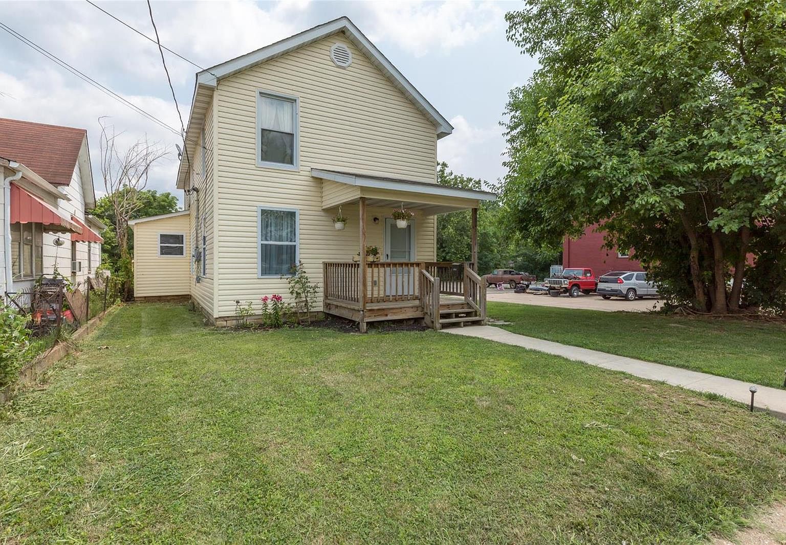 511 Rollins St, De Soto, MO 63020 Zillow