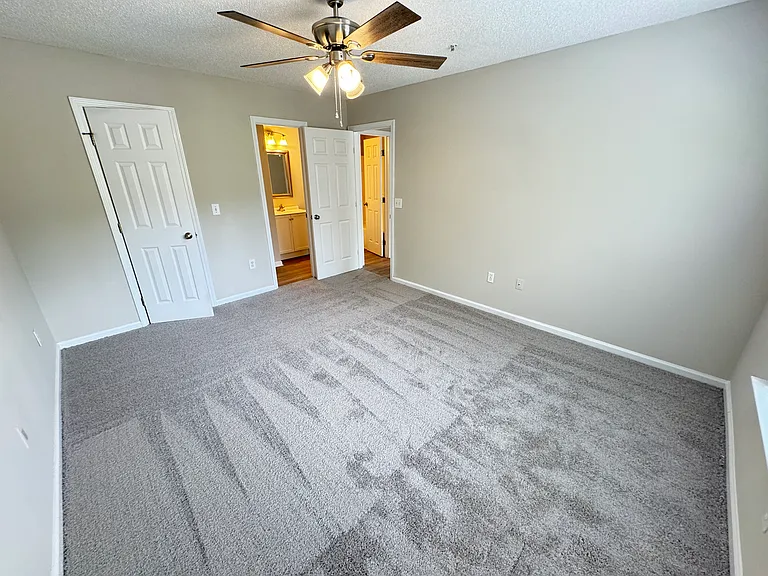 1202 Water Valley Ct NW — Photo 8