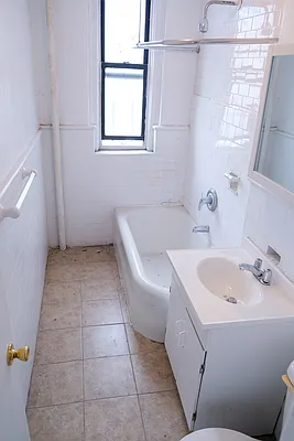 Rented by Bohemia Realty Group | media 5