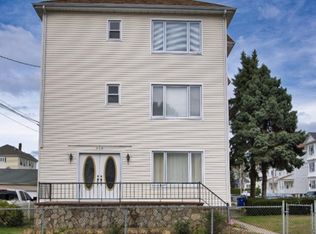 268 Palmer St, Fall River, MA 02724