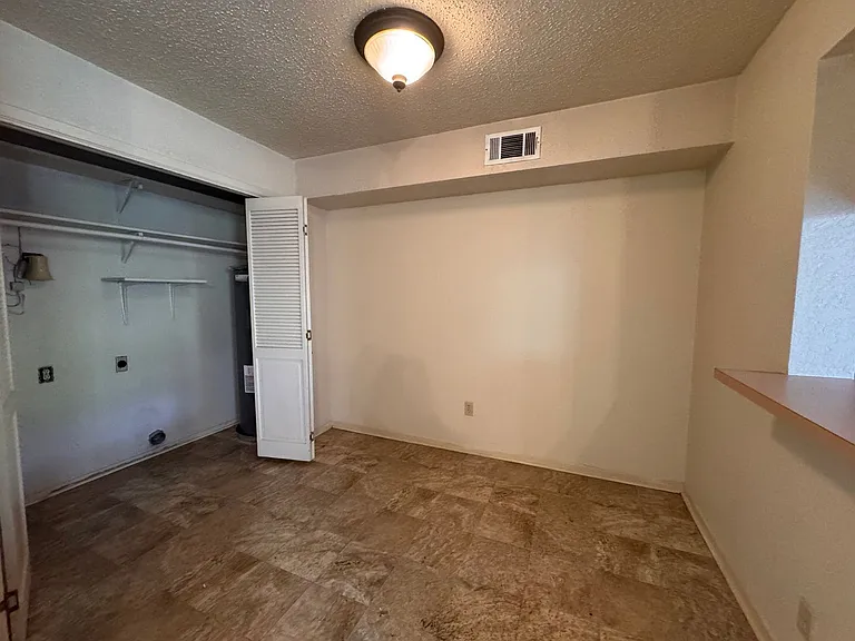5454 Financial Plz #3C — Photo 6