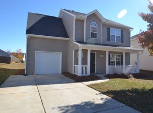 4033 Hathaway Hills Dr, Charlotte, NC 28214