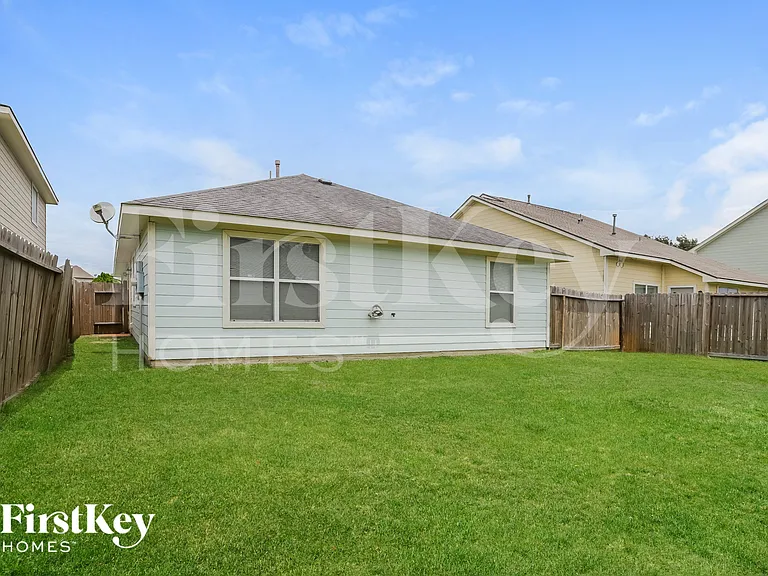 19615 Plantation Tree Ct — Photo 14