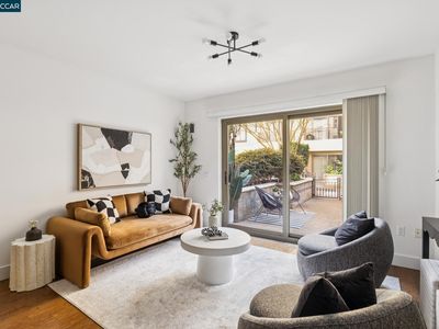 438 W Grand Ave APT 432, Oakland, CA, 94612