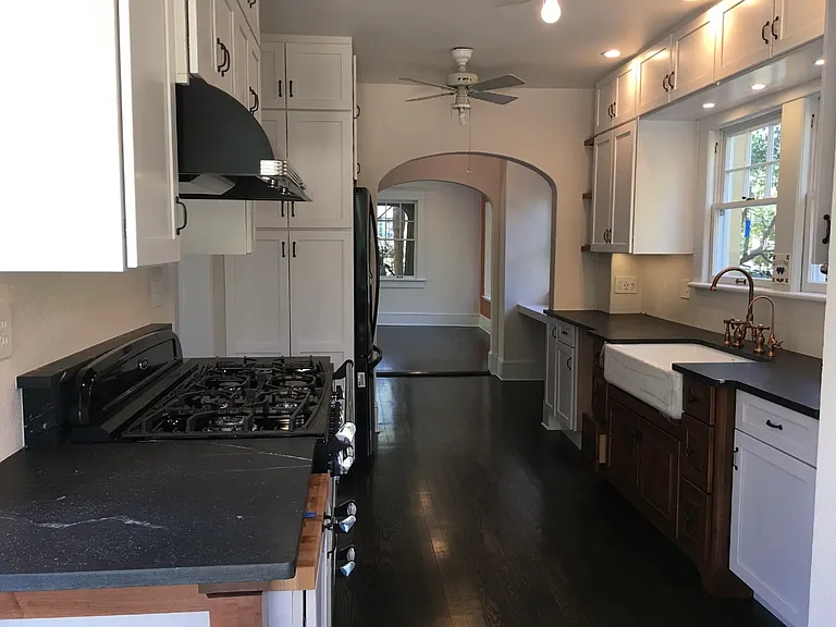 222 Osceola Ct — Photo 2