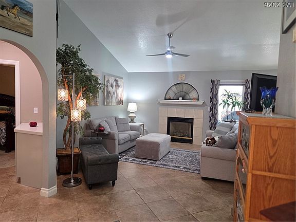 3rd image of 5369 Painted Mirage Rd #Na