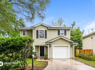 8125 Cahoon Dr, Jacksonville, FL 32221