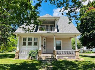 703 Pioneer St, Seneca, KS 66538