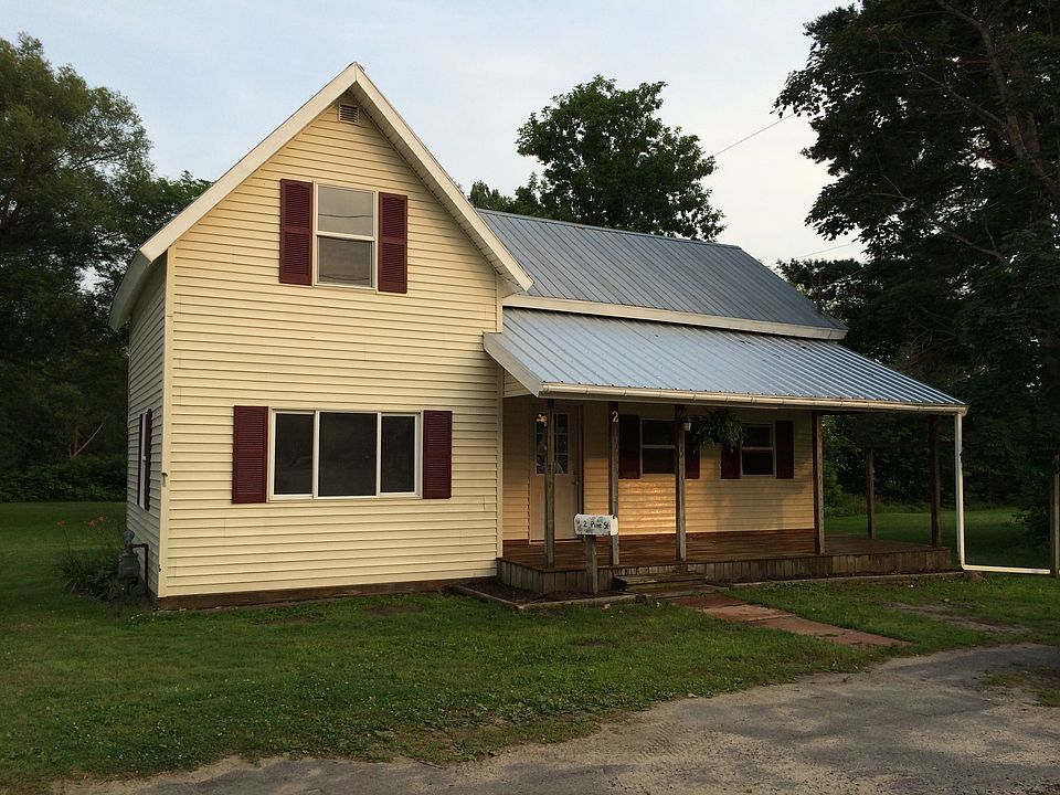 1st image of 2 Pine St