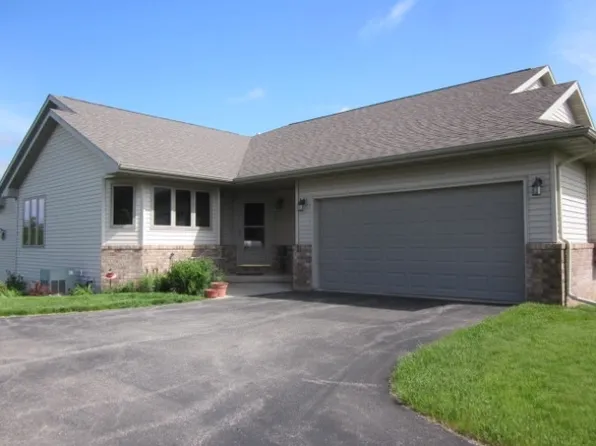 N8594 Old State Road 49, Berlin, WI 54923
