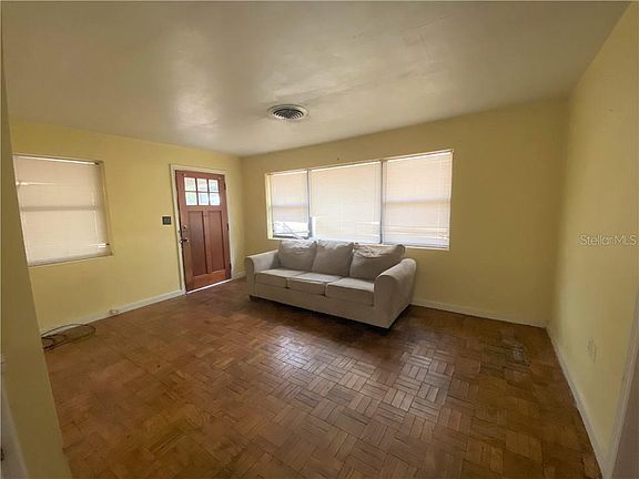3rd image of 742 NE 17th Ave