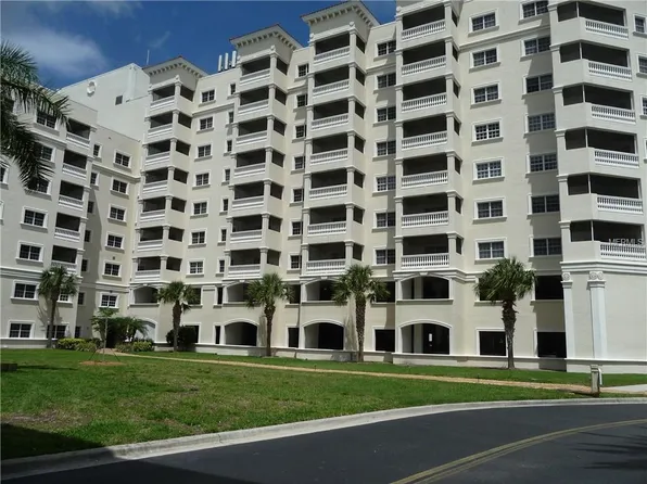 3730 Cadbury Cir APT 711, Venice, FL 34293