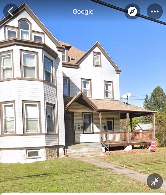 2nd image of 843 13th Ave APT 1
