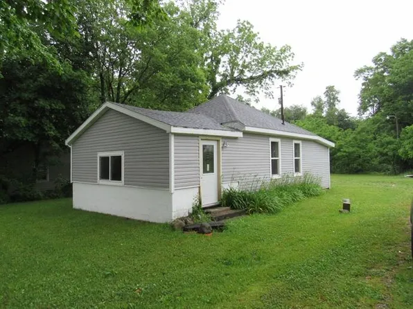 23786 Pokagon Hwy, Cassopolis, MI 49031