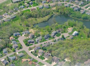 3243 Red Oak Dr, Eagan, MN 55121