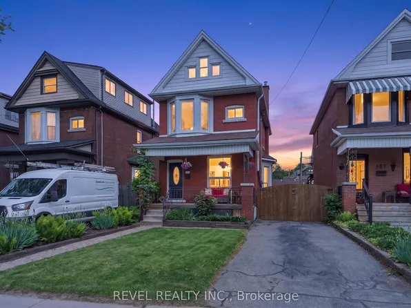 125 Balsam Ave S, Hamilton, ON L8M 3B4