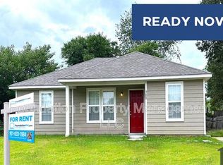 388 McFarland Dr, Memphis, TN 38109