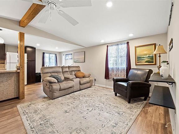 3rd image of 29250 Us Highway 19 N Unit 32