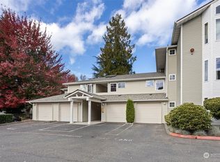 2001 120th Pl SE APT 4-102, Everett, WA